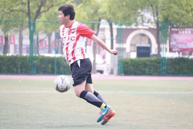 官宣：爵士正式签下米尔斯 合同为1年330万